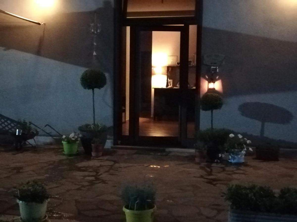 Il Faggio 17 B&B Артена Екстер'єр фото